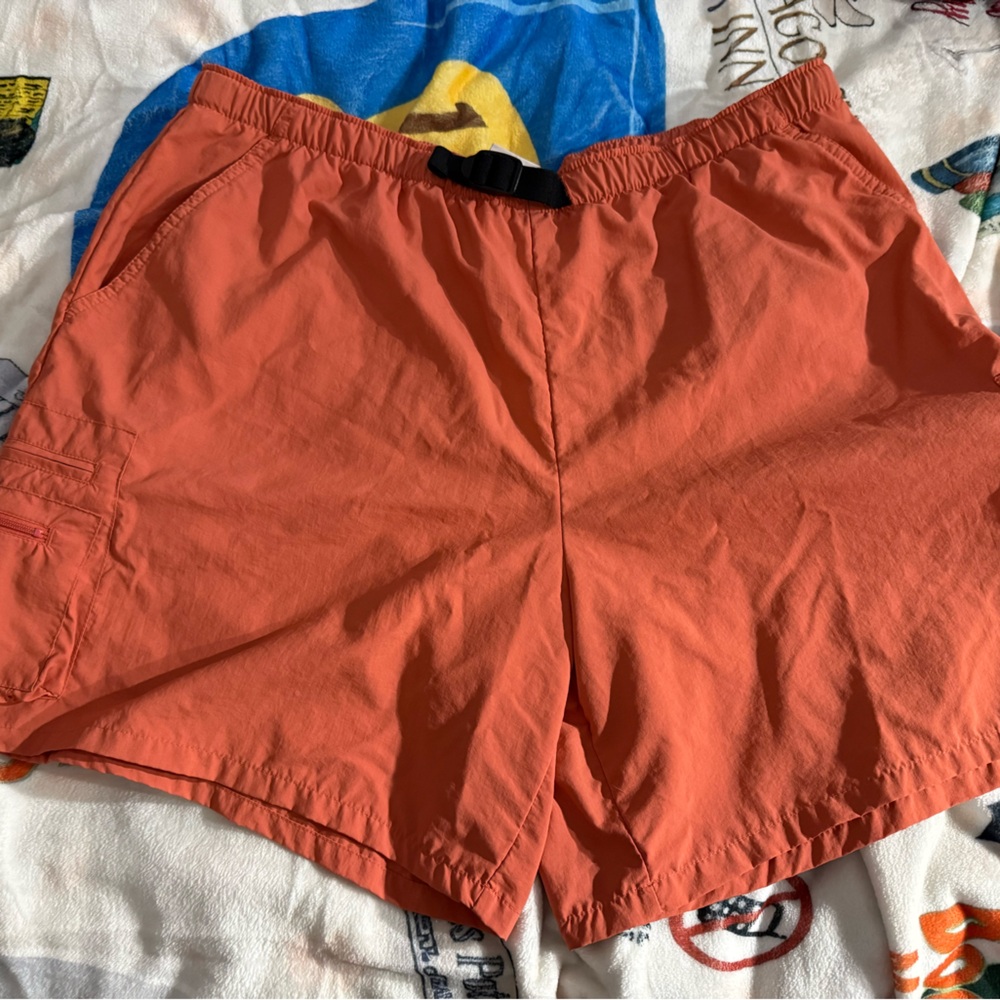Columbia Women’s Salmon Athletic Shorts